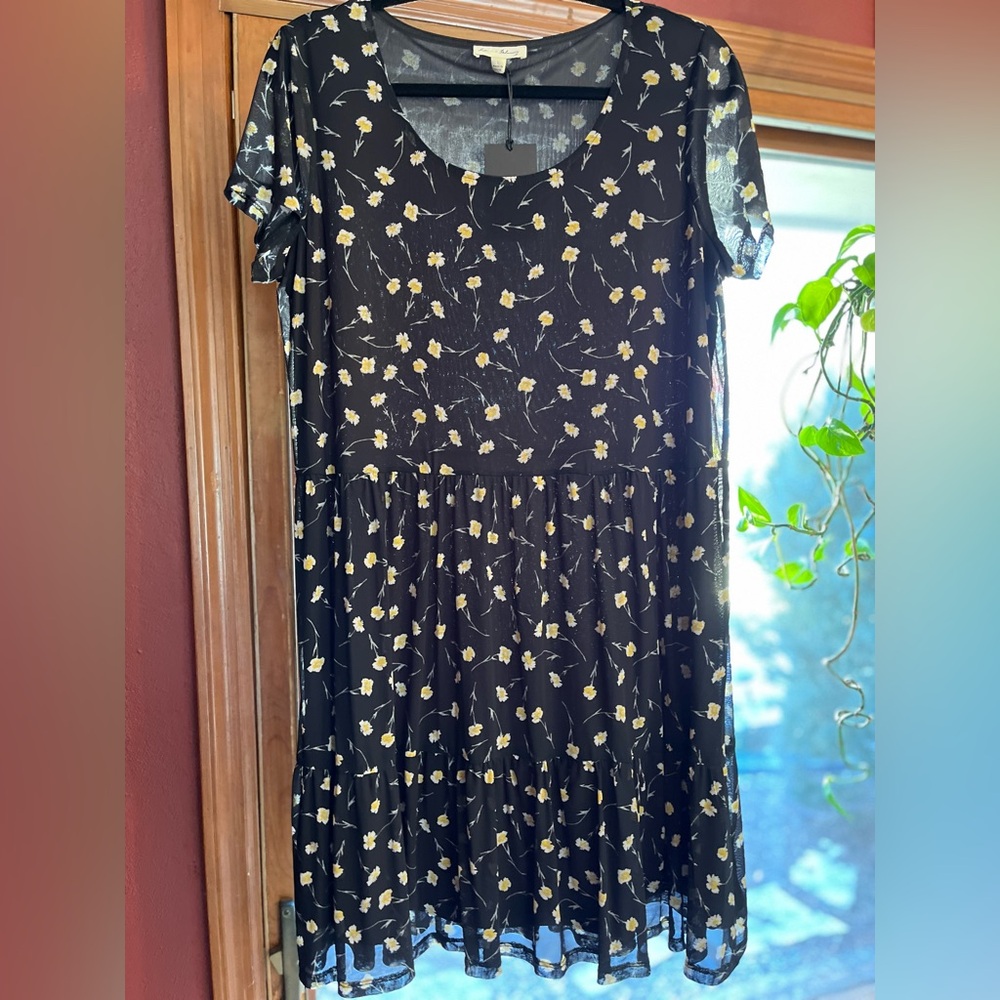 NWT Jane and Delancey Black Dress with Yellow Floral Pattern